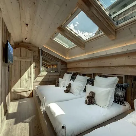 Cinematic Mountain Retreat: Chalet Films Escape Chalet