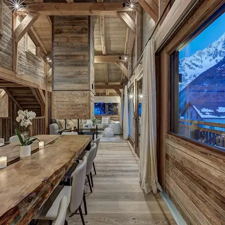 Cinematic Mountain Retreat: Chalet Films Escape Chalet Flims