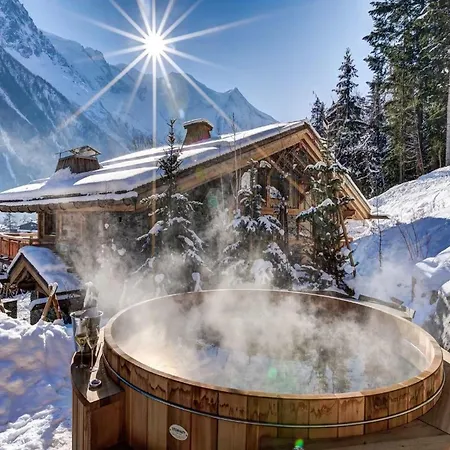 Cinematic Mountain Retreat: Chalet Films Escape Chalet